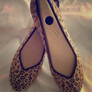 Women’s Rothy’s size 9.5 Flats